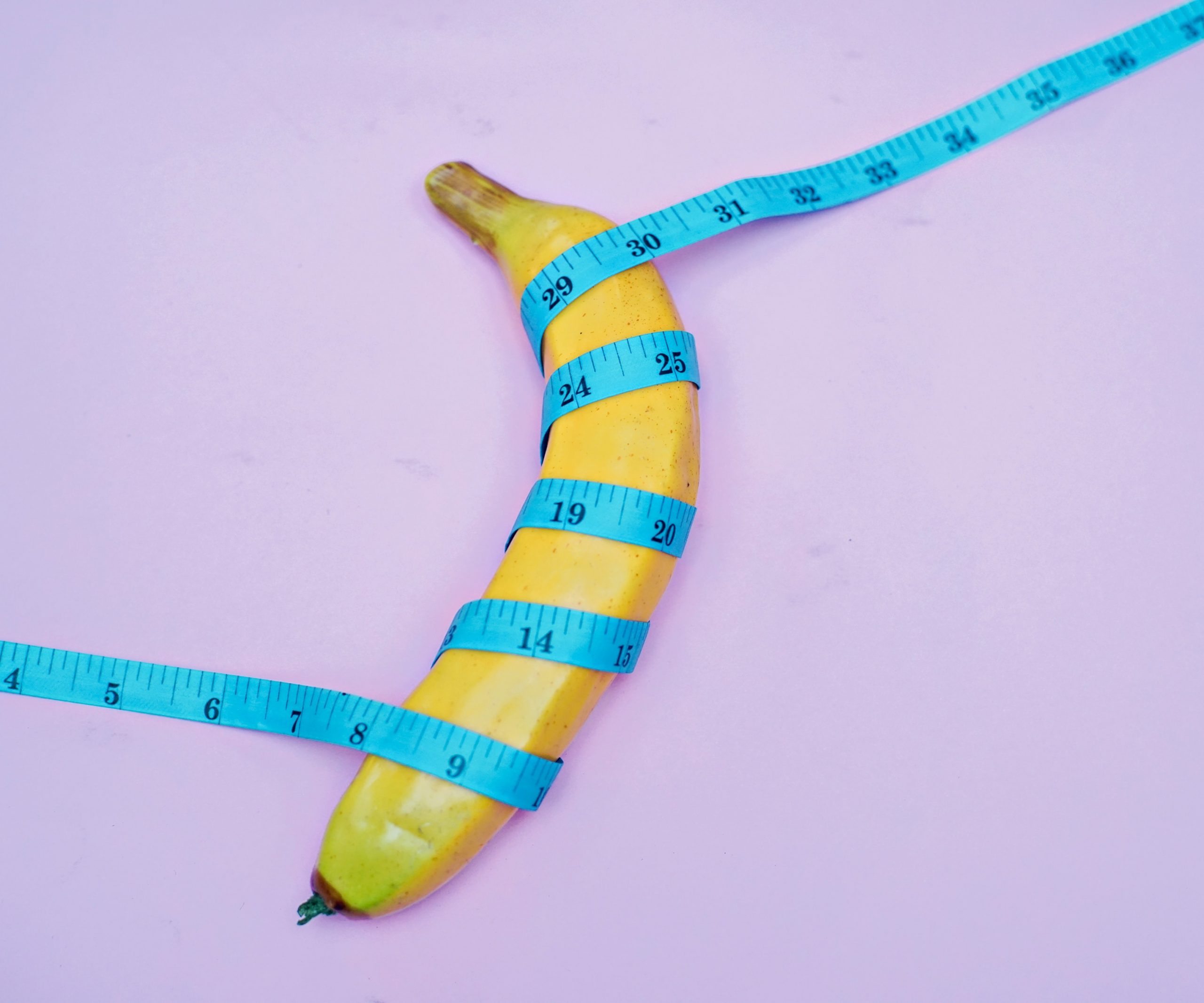 yellow and blue striped banana